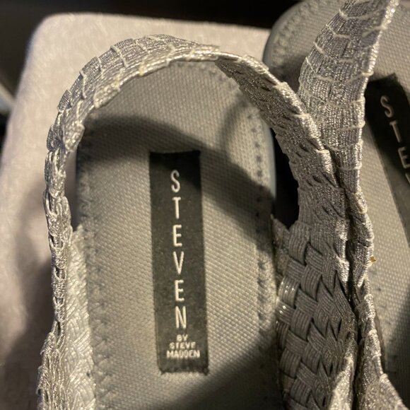 BOGO FREE Gold Pair with these Steve Madden Metallic Mesh Wedge shoes - Picture 2 of 5